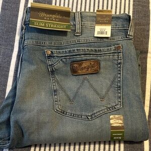 Wrangler Retro Slim Straight Light Blue Jeans